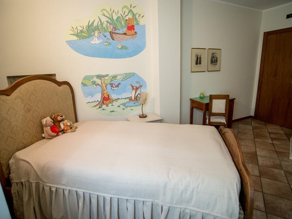 Alzano Lombardo B&B Del Gran Ducato Di Alzano Sopra الغرفة الصورة